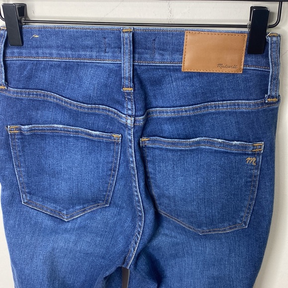 Madewell 10" High-Rise Skinny Jeans in Hanna Wash 24 - Picture 9 of 11